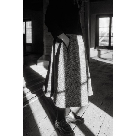 Long skirt, herringbone wool drap