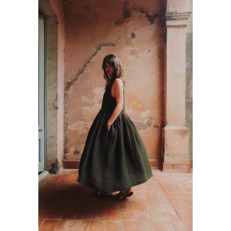 Pleated dress, sleeveless, green linen