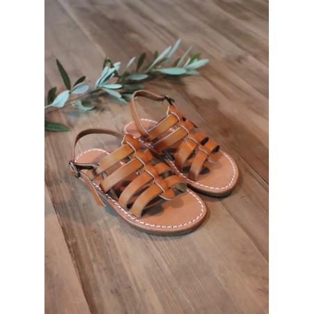 Kid sandals, natural leather